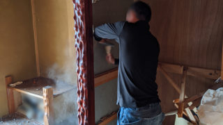 【新築】大蒲の家｜継承する床柱とヒノキの敷居