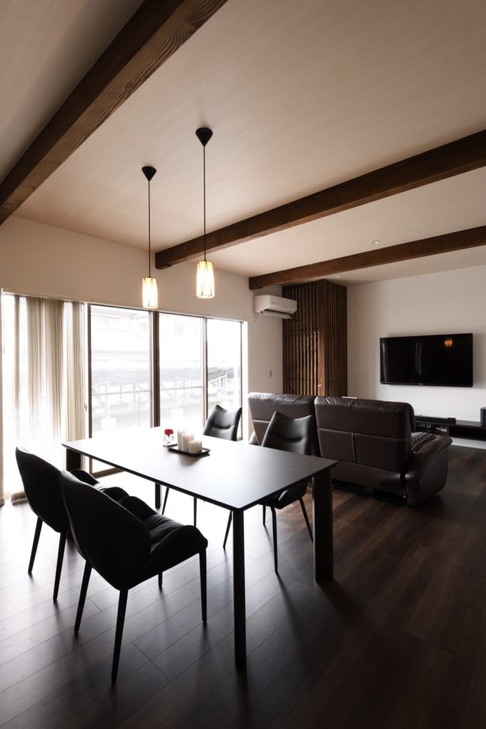 リビングダイニング