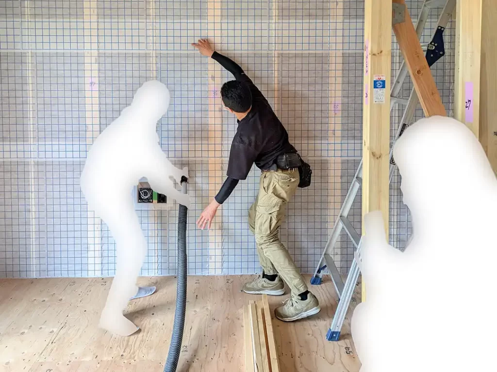 お施主様セルロース体験-ご主人編