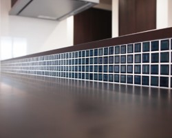 キッチンタイルは50㎜角