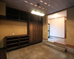 玄関から通じる土間