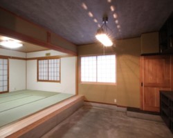 建具を外して建具専用収納にいれたところ